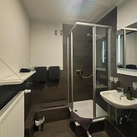 Hotel Quartier 8 24H Self Check-In Hotel 3*